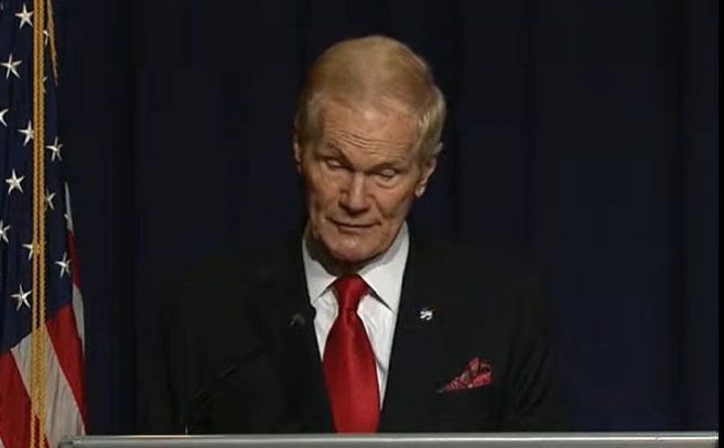 Un momento de la comparecencia de Bill nelson