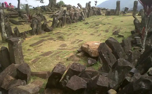 Cima de Gunung Padang