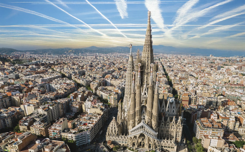 La IA llena Barcelona de Chemtrails