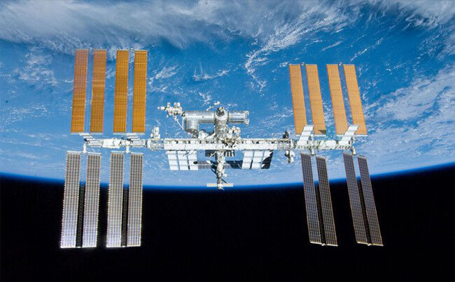 La ISS muestra la Tierra mucho más cerca pese a estar en una órbita mayor que el X 37B